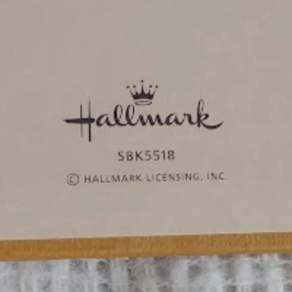 HALLMARK HAPPY TAILS CAT SCRAPBOOK PHOTO ALBUM 6.5" X 7.5" X 1 1/2" UNUSED - Picture 4 of 9